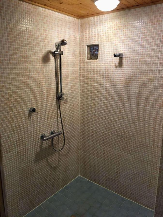 Ferienwohnung Kooli Talu Puhkemaja Valingu Exterior foto