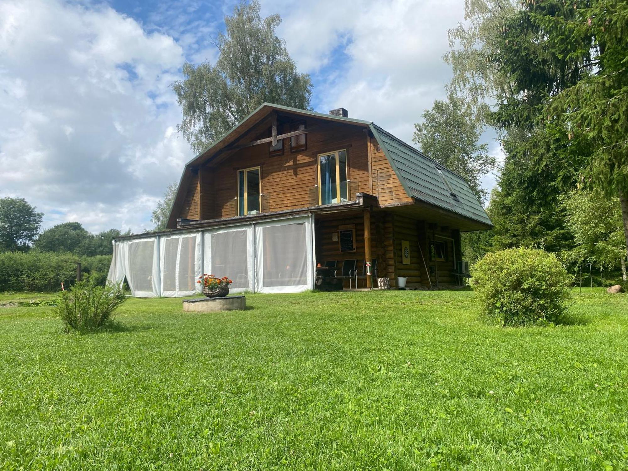Ferienwohnung Kooli Talu Puhkemaja Valingu Exterior foto